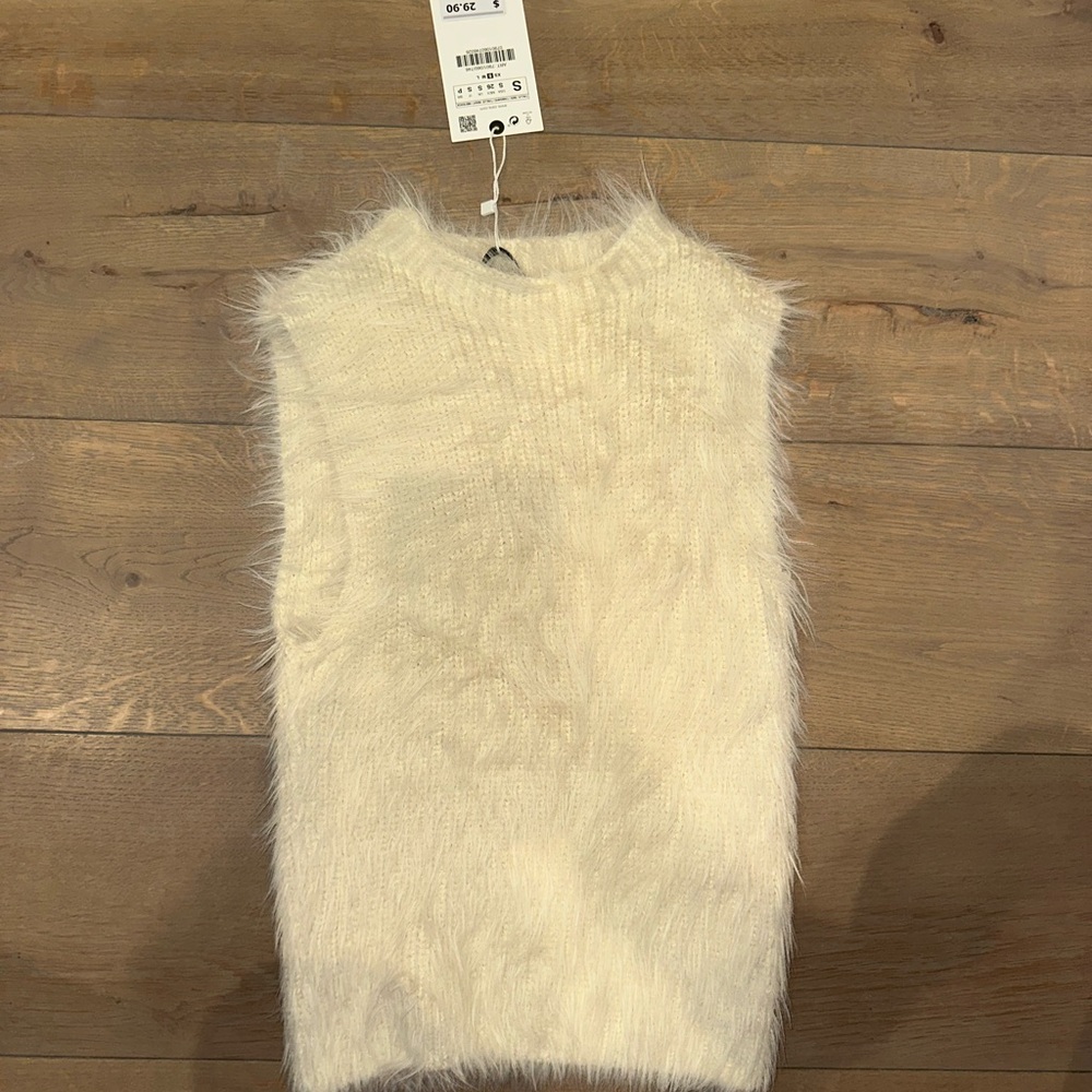 Fuzzy White Sleeveless Sweater